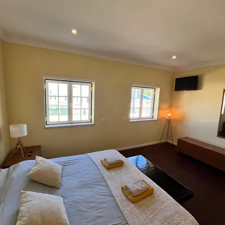 ベッド・アンド・ブレックファスト With Palm Tree Heated Pool サン・マルティーニョ・ド・ポルト