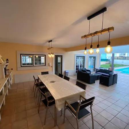 With Palm Tree Heated Pool فندق مبيت وإفطار ساو مارتينهو دو بورتو