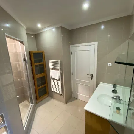 With Palm Tree Heated Pool ساو مارتينهو دو بورتو